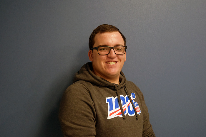 Luke Modrovsky : Sports Director